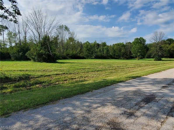 1 Weimer Dr, Ashtabula, OH 44004