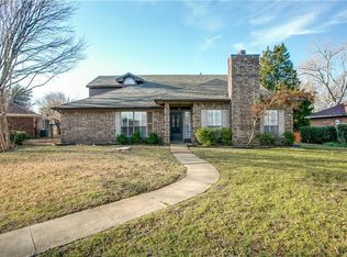 606 Hearthstone Ct, Garland, TX 75040