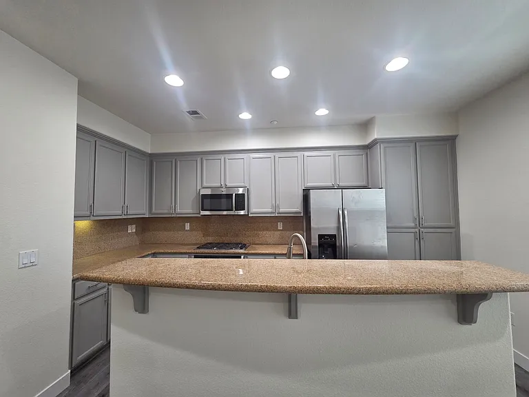 3727 Whitworth Dr — Photo 7