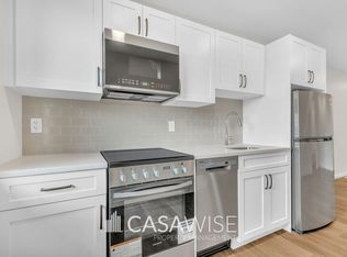 21103 25th Ave NW #GS, Edmonton, AB