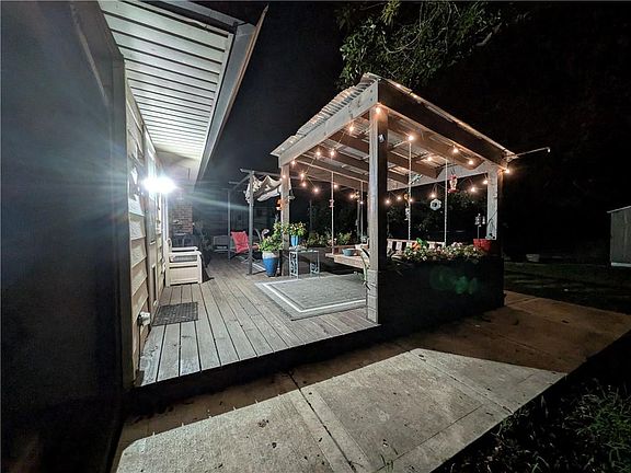 3rd image of 13742 Byars Rd