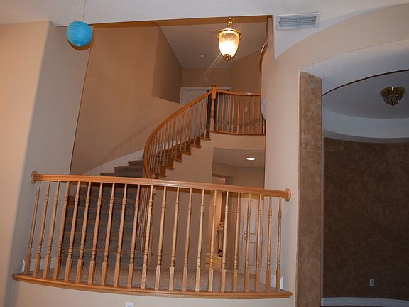 5th image of 1801 Montara Ave