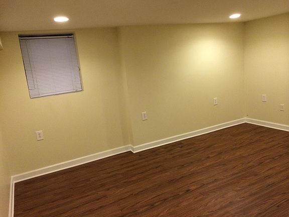 5th image of 1624 W Julian St #B