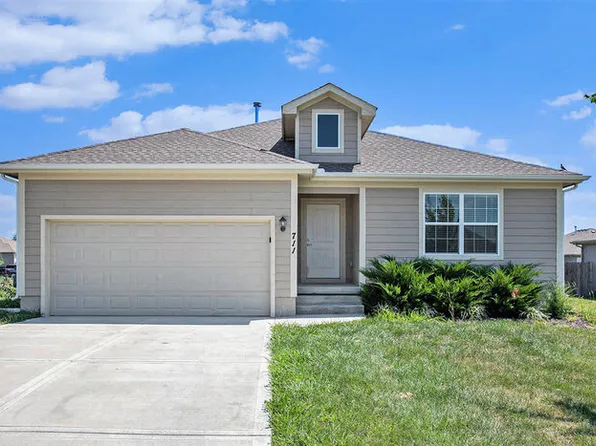 711 S Cherry St, Gardner, KS 66030