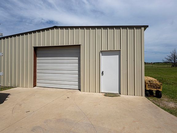 2nd image of 5435 E 1890th Rd