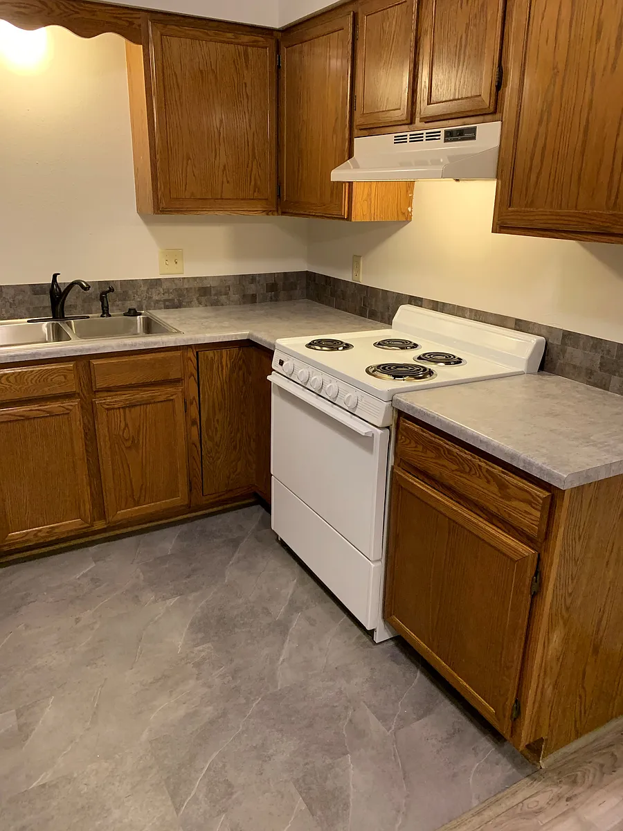Kitchen with new countertops - 229 W 2nd St