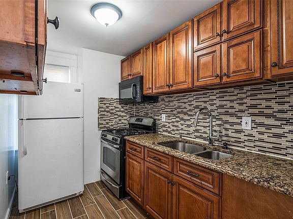 5th image of 88-15 188th St #2