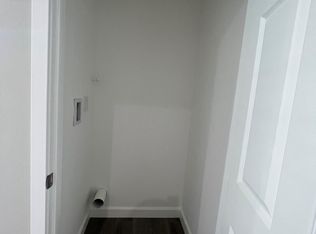 924 W Chestnut Ave #1, Santa Ana, CA 92703