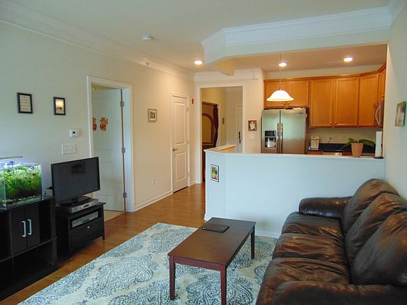 4th image of 426 John Mahar Hwy Unit 405