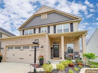 5133 Red Buckeye Dr, Tipp City, OH 45371