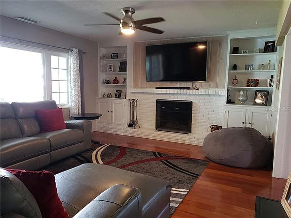 3rd image of 6731 Colony Dr S