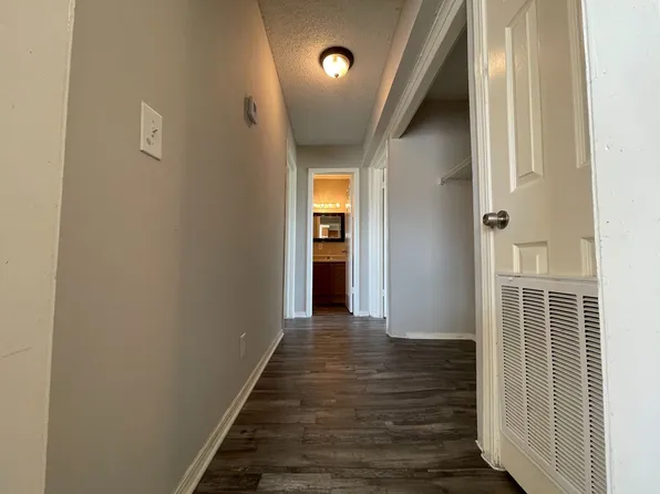 2 Bedroom 2 Bath Apartment w/ Washer and Dryer Connections, 11116 Liberty School Rd, Azle, TX 76020
