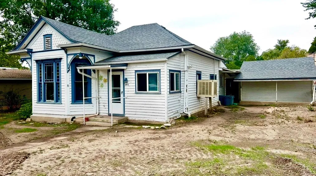 Property main image