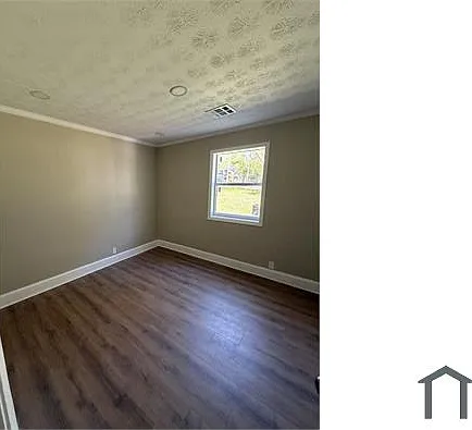 3412 Southmont Dr — Photo 3