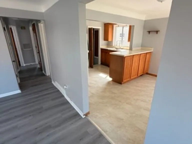 14650 College Ave — Photo 8