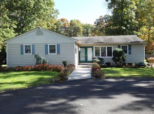 617 Shunpike Rd, Cape May, NJ 08204
