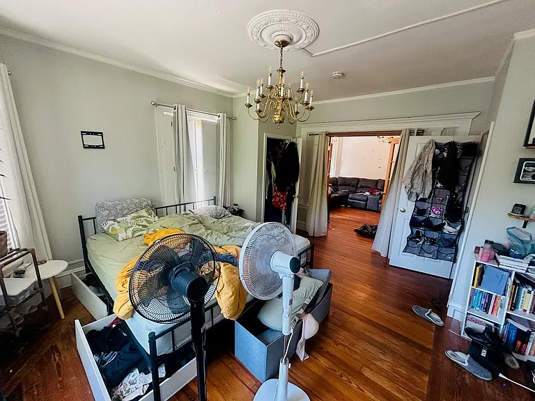 191 Congress Ave #2 — Photo 9