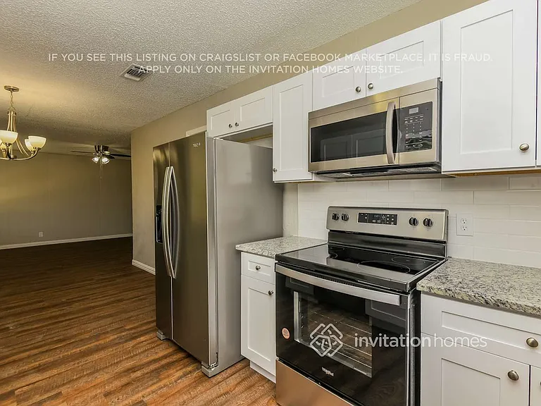 708 Sue Ann Ln — Photo 8