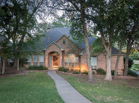 2nd image of 4522 Pecan Creek Dr