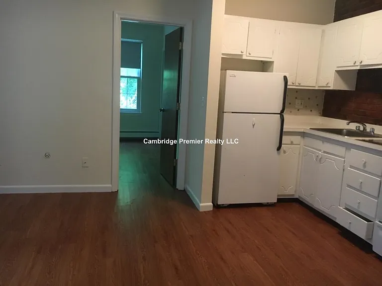 66 S Huntington Ave #8 — Photo 2