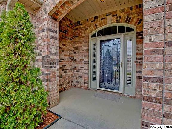 5th image of 8527 Rolling Oaks Dr