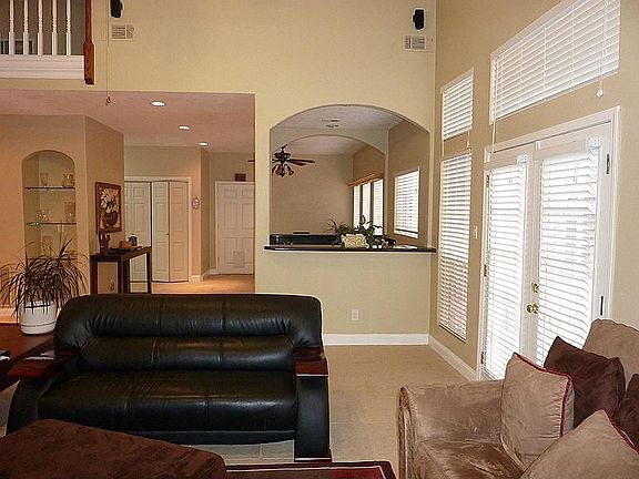 4th image of 8107 Tiger Ln