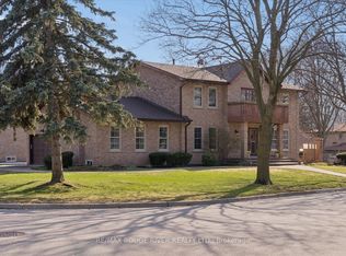 2 Worfolk Pl, Whitby, ON L1N 6Z2