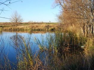 520 County Road 4001, Taylor, TX 76574