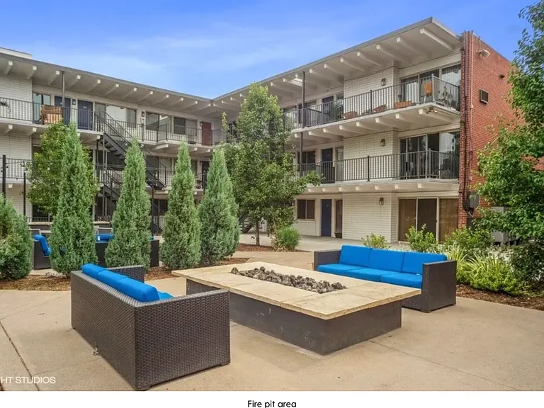 Bellaire Apartment Homes — Photo 46