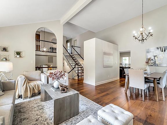 3rd image of 6572 Whispering Pines Dr