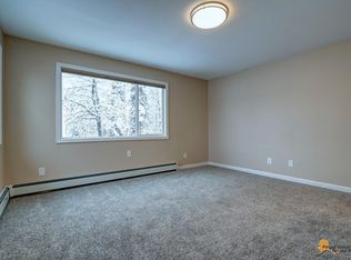 3907 Carolina Dr APT 3, Anchorage, AK 99517