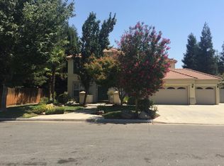 9422 N Garden Ave, Fresno, CA 93720