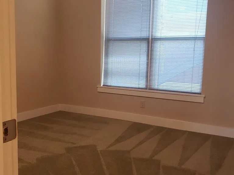 525 E Kiowa St #201 — Photo 8