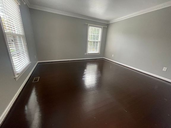 4th image of 5309 Tower Rd