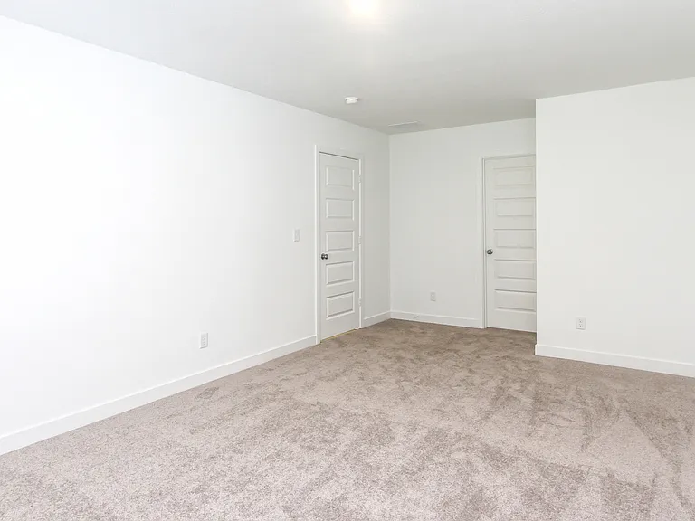 8813 Georgina St — Photo 7