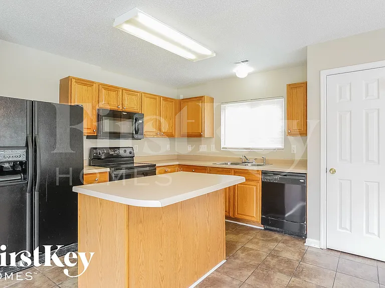 2609 Quarry Ridge Ln — Photo 7