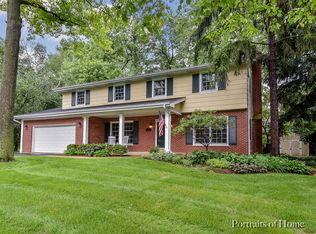 1414 E Thomas Rd, Wheaton, IL 60187