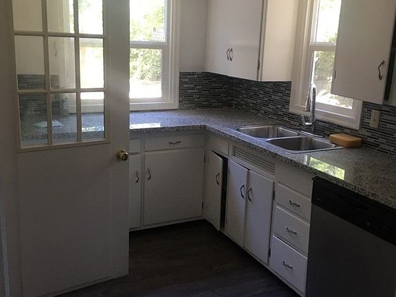 2nd image of 4010 NE 41st Street