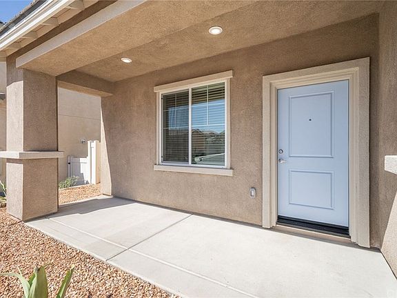 4th image of 15813 Marigold Ct