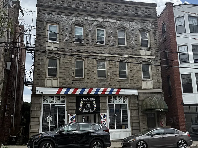 100 River St #3F — Photo 1