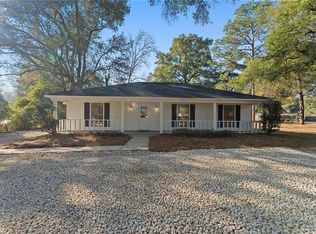 2 Lemans Dr N, Satsuma, AL 36572