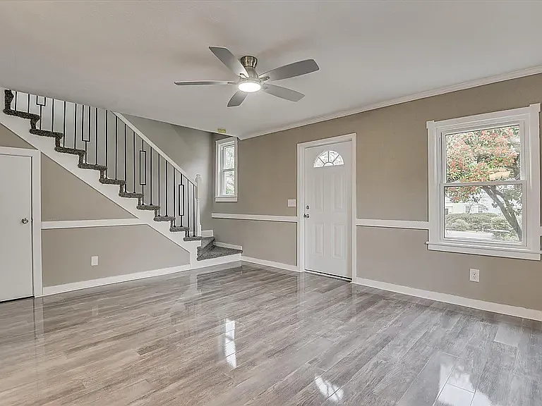 801 Monte Sano Ave #B1 — Photo 4