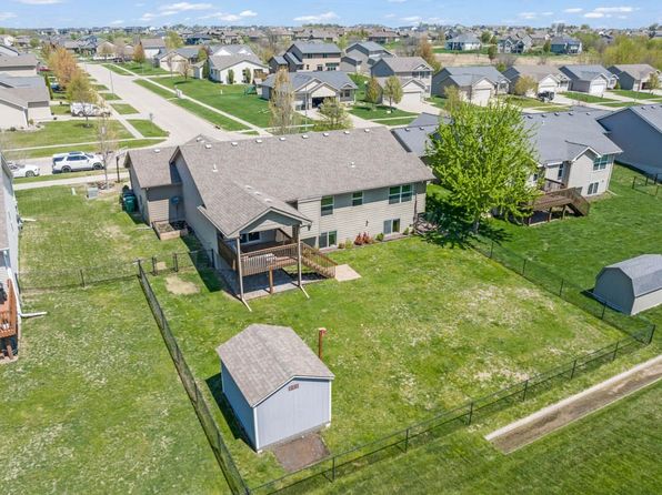 415 NE 47th St, Ankeny, IA 50021