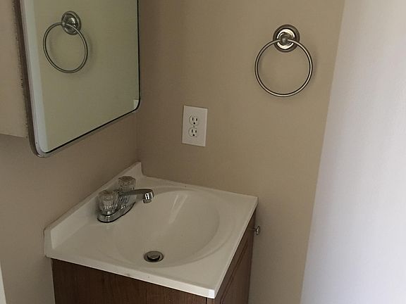 1/2 Bath Downstairs