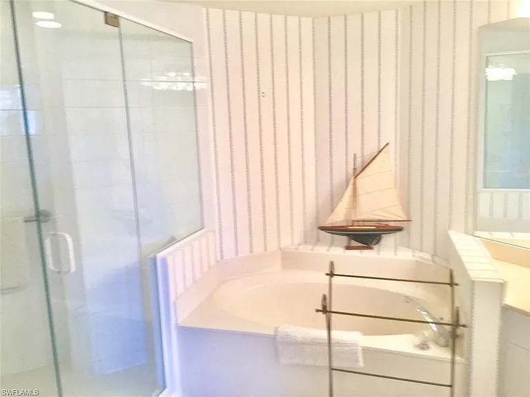 100 Lambiance Cir #1-101 — Photo 14