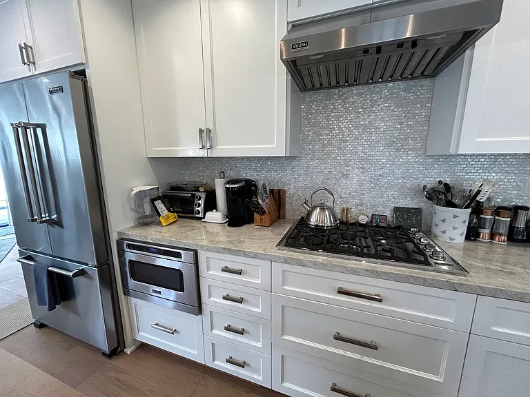 1226 S Helberta Ave — Photo 5