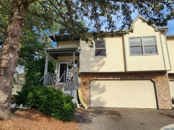 7225 Bren Ln, Eden Prairie, MN 55346