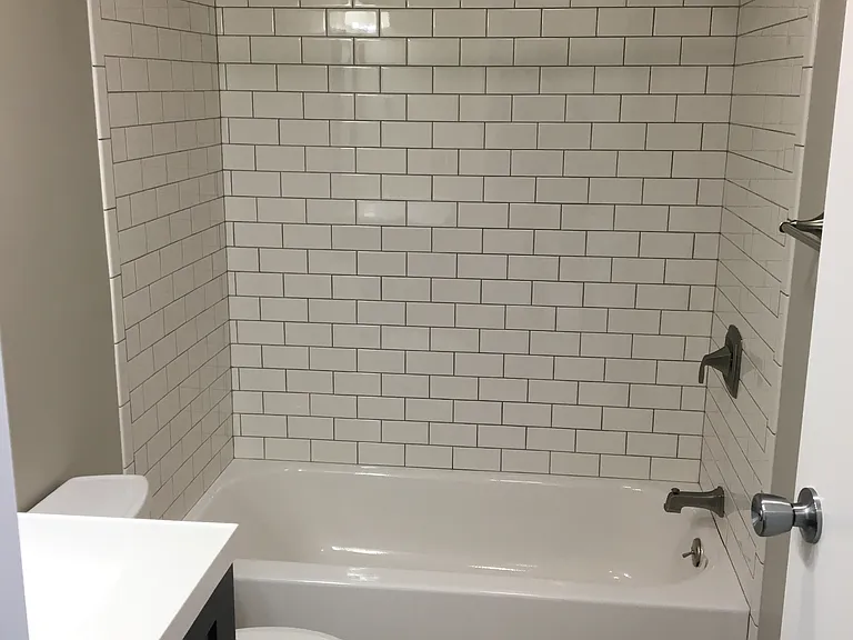 193 N Main St #13 — Photo 8