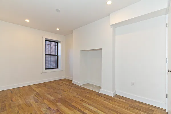Sold by Prime Homes Management | media 4