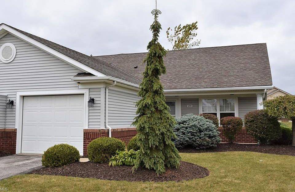 1st image of 5290 Clover Dr